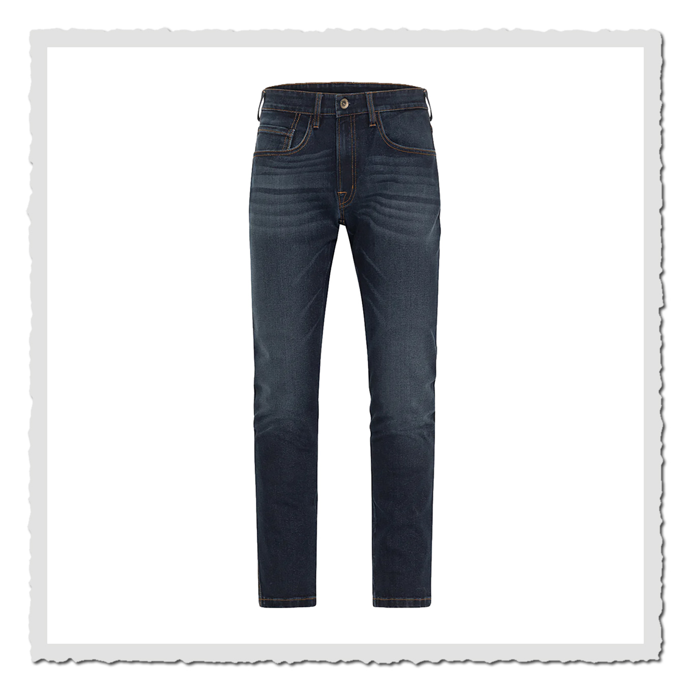 Lange dunkelblaue Hose von vorn mit Fronttaschen, Knopf und schmaler werdenden Beinen auf Weiß.